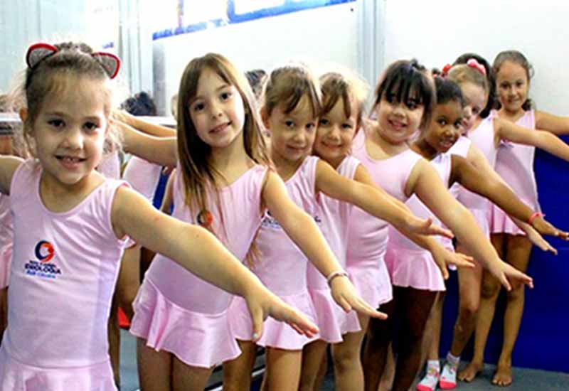 dança - Colégio Ideologia